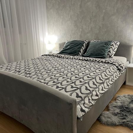 Apartman Ema Banja Luka Esterno foto